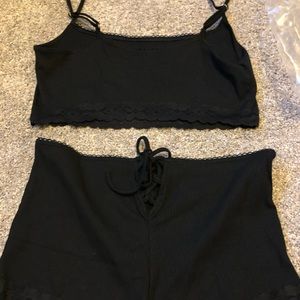 Victoria’s Secret cropped sleep set